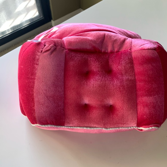 Hello Kitty Build a Bear Pink Couch - Picture 7 of 10